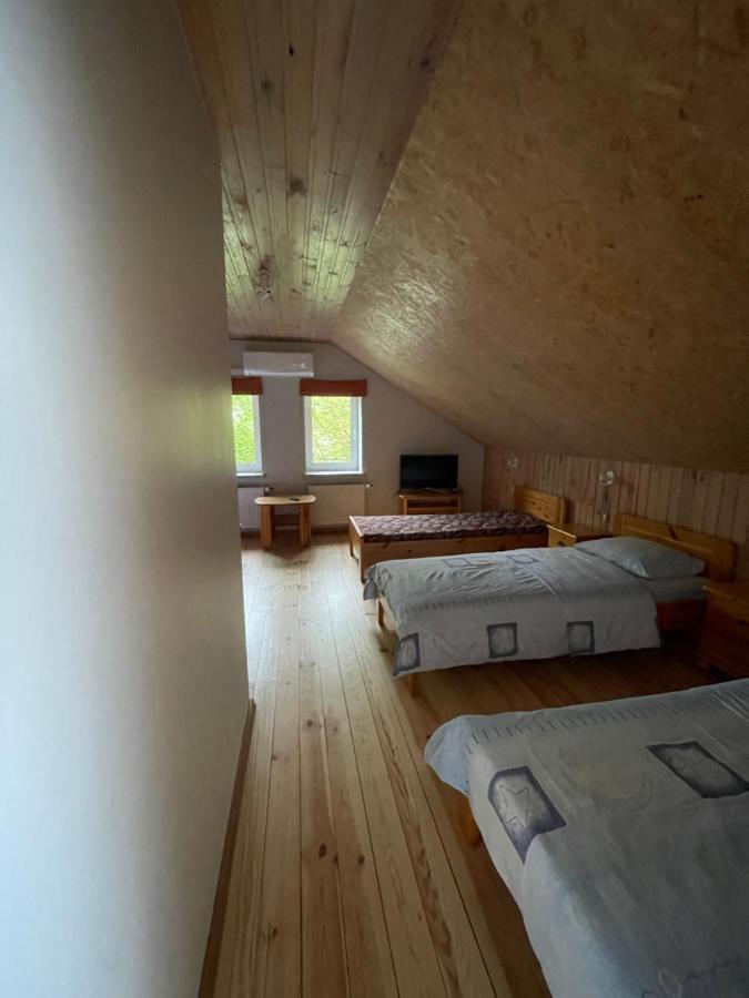 Pulkvedis Guest House Ventspils Bagian luar foto